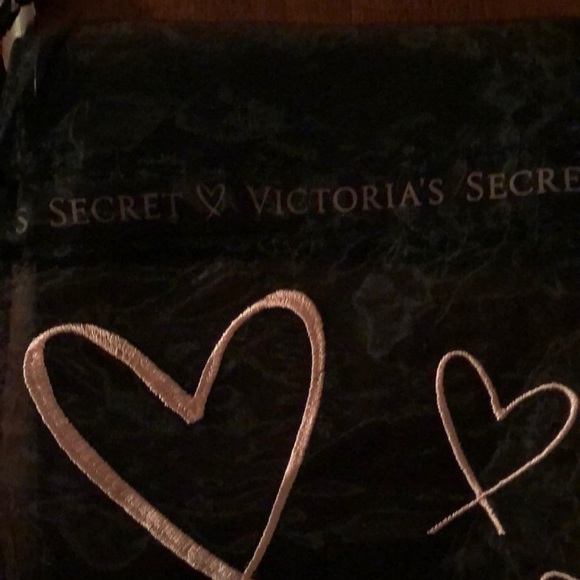Victoria’s Secret mesh draw string bag - Picture 2 of 3